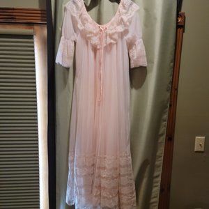 Intime of California Lingerie (peignoir set with nightgown, robe, and slippers)